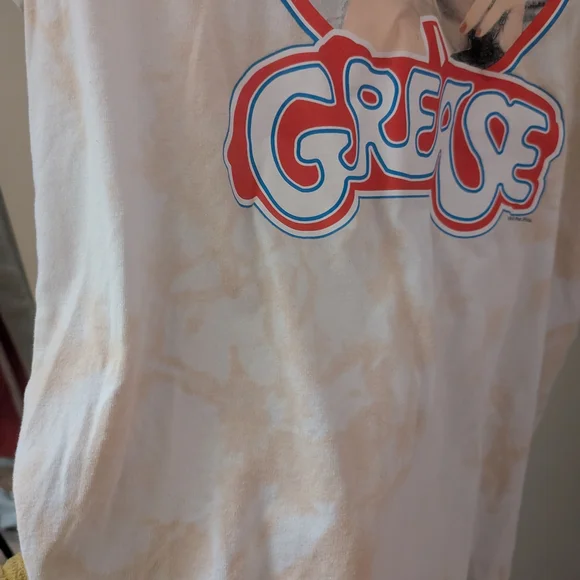 Old Navy Women's Graphic Tee 2/22 $ on selected item - Picture 5 of 6